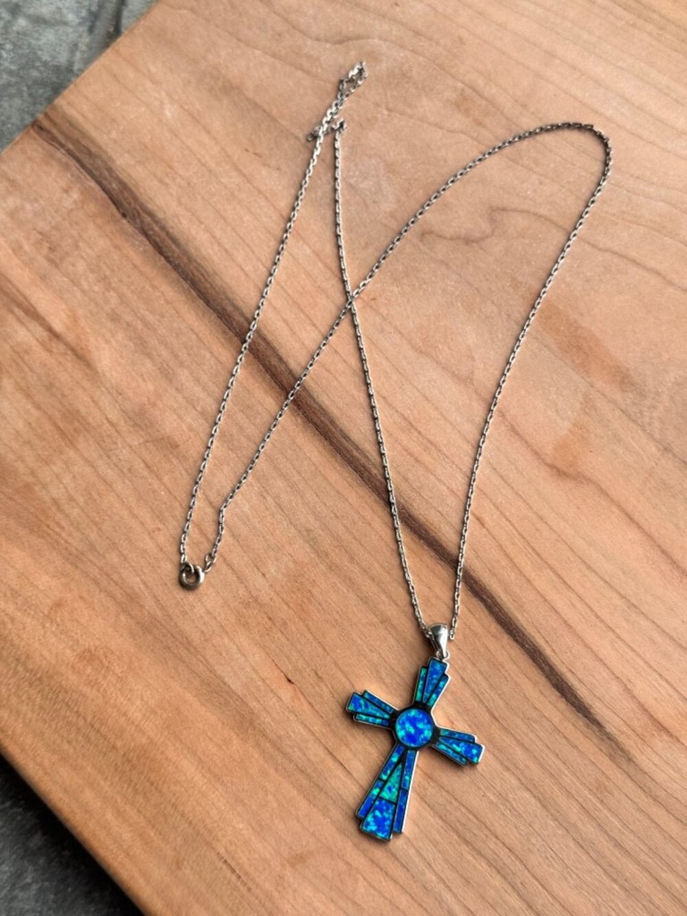 Sterling Silver Blue Opal Inlay Cross Pendant Necklace 23” Chain 7.3g 2” - Picture 8 of 8